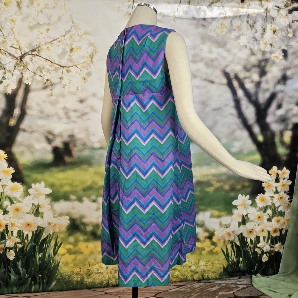 Vintage 1960's Dress Shift Mod Purple Green Zigzag Pattern Sleeveless 60s Groovy - Picture 15 of 15